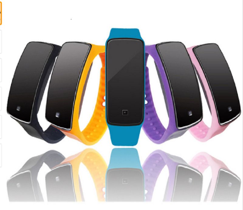 bracelet digital wrist watch
