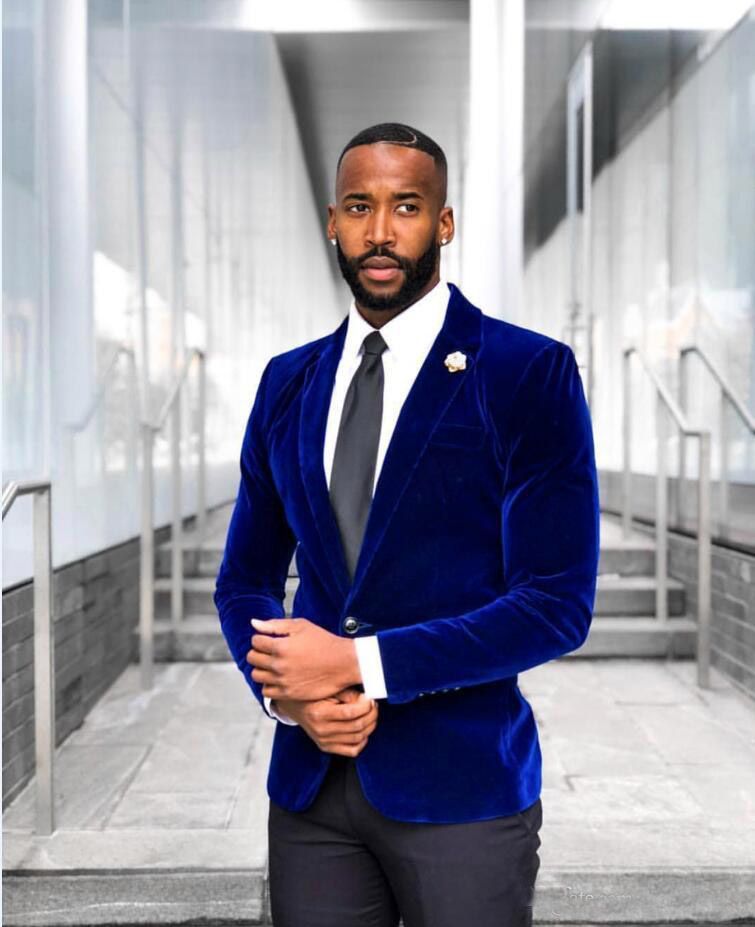 2019 Royal Blue Velvet Wedding Tuxedos Slim Fit Groom Wear