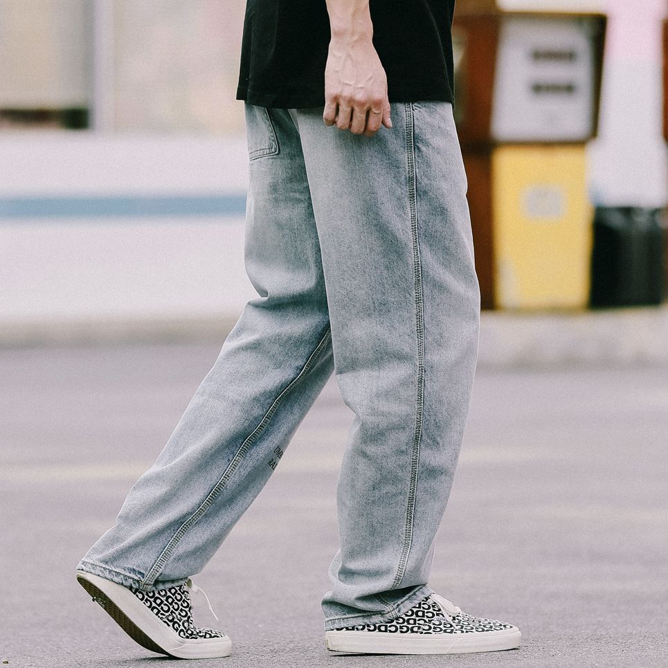 aesthetic jeans men