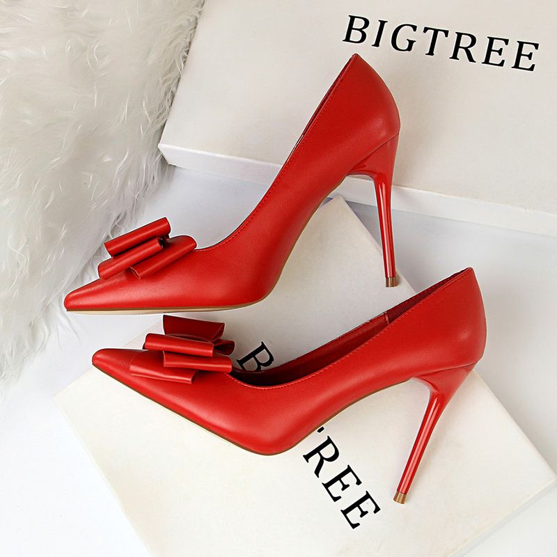 women's heel shoes