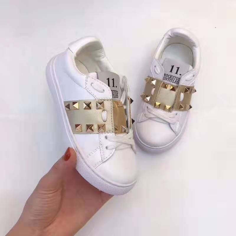 baby girl white walking shoes