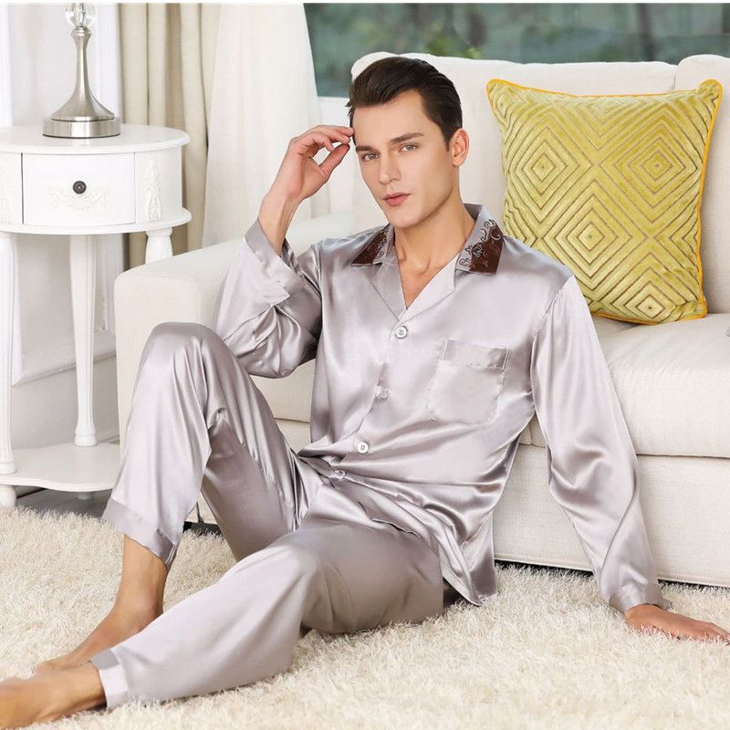 2019 Venta Caliente Para Hombre Seda Satinado Pijama Conjunto De Lujo Manga Larga Ropa De Noche Impresión Pijamas Hogar Ropa Para Hombre Tamaño Grande 25,03 € | DHgate