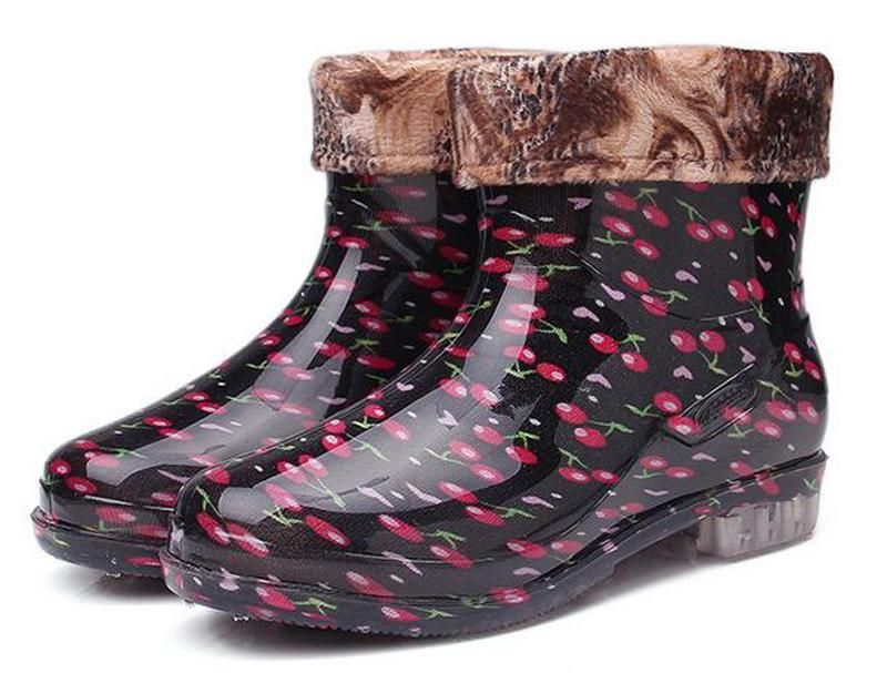 ladies short rubber boots