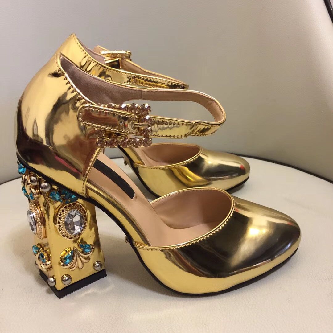 gold mary jane heels