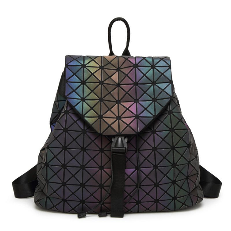 handbag geometric