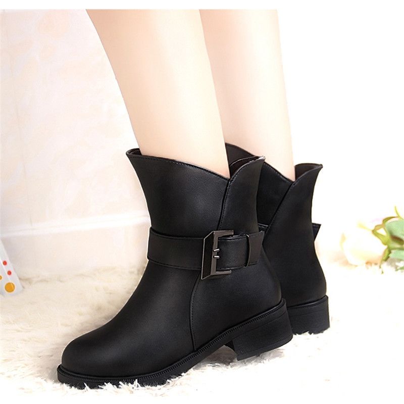 minimalist winter boots