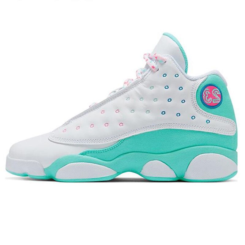 Air Jordan Retro 4 – Find Five