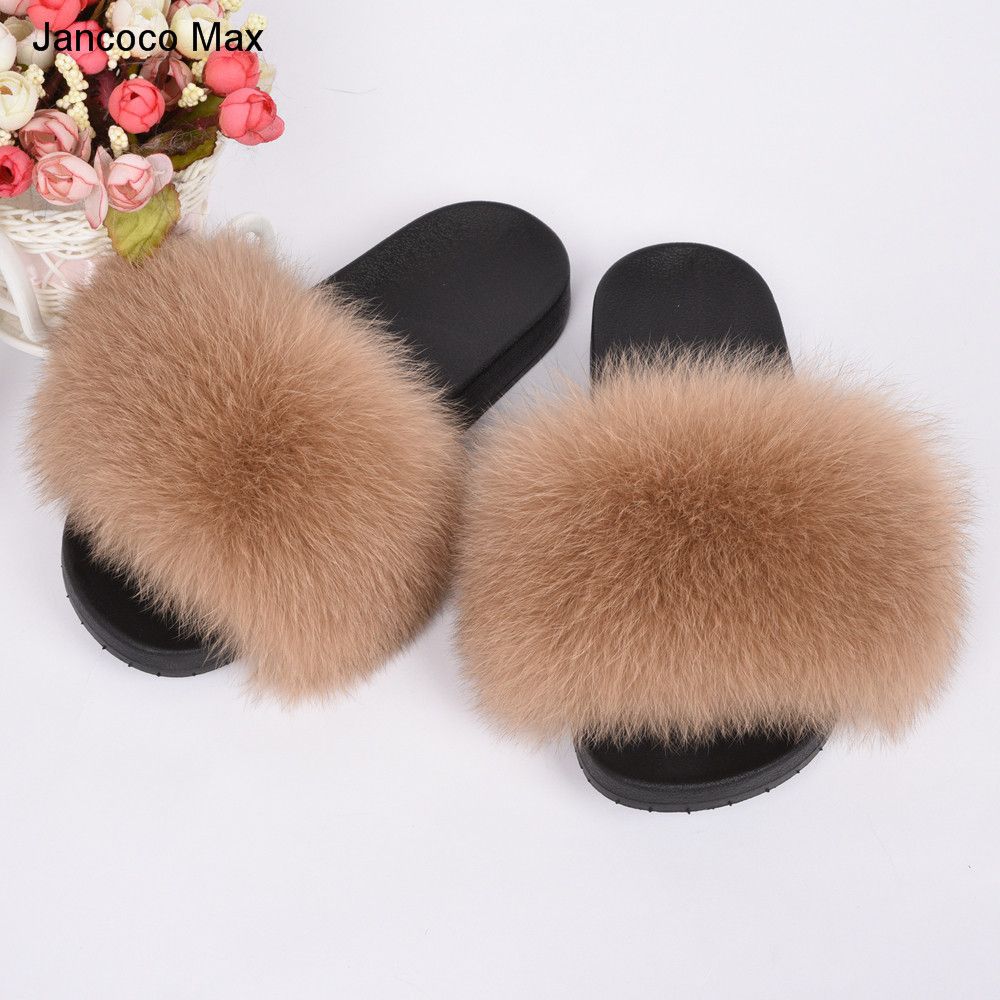 fur slippers