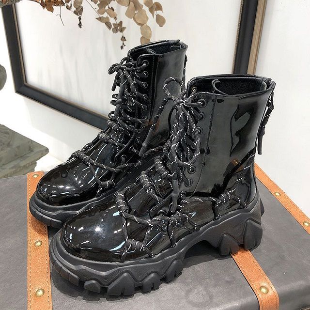 style martin motorcycle boots