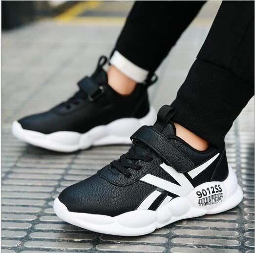 Compra Un Nuevo Éxito De Ventas De Zapatos De Cuero De Otoño E Invierno De  Los Niños Para Los Niños Grandes Chico Resistente Al Agua La Zapatilla De  Deporte Barato | Entrega