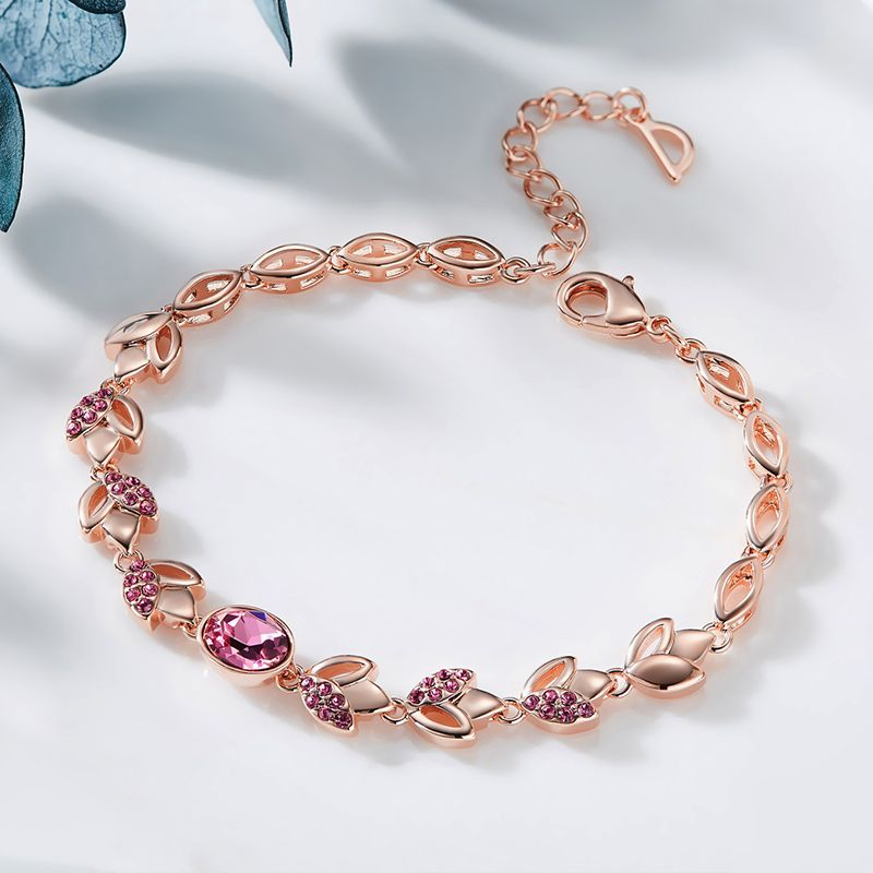 Браслет rose gold. Опал браслет женский. Браслет с опалом в золоте. Браслет с огненными опалами. Золотой браслет с сапфирами и бриллиантами