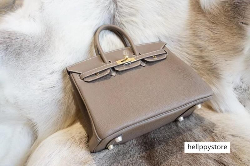 runway handbags 2019