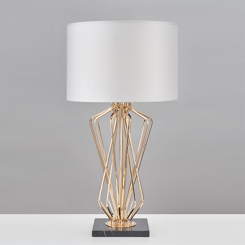 Polvo bandeja Comienzo Moderna lámpara de mesa para sala de estar Escritorio moderno Lámpara de noche  Lámpara de cama