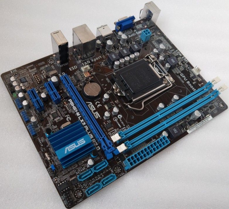 P8h61 mle. ASUS p8h61-m lx3. P8h61-m lx3 материнская плата. Материнская плата p8h61-m lx3 r2.0. 1155 Сокет ASUS p8h61-m lx3.
