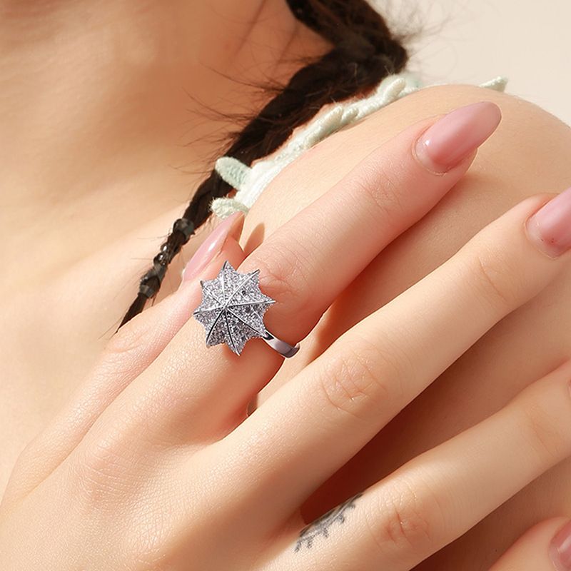 Moda Euramerican Forma de Paraguas Anillo Chapado Color Oro Joyería Personalidad Mujeres únicas Zircon al por mayor