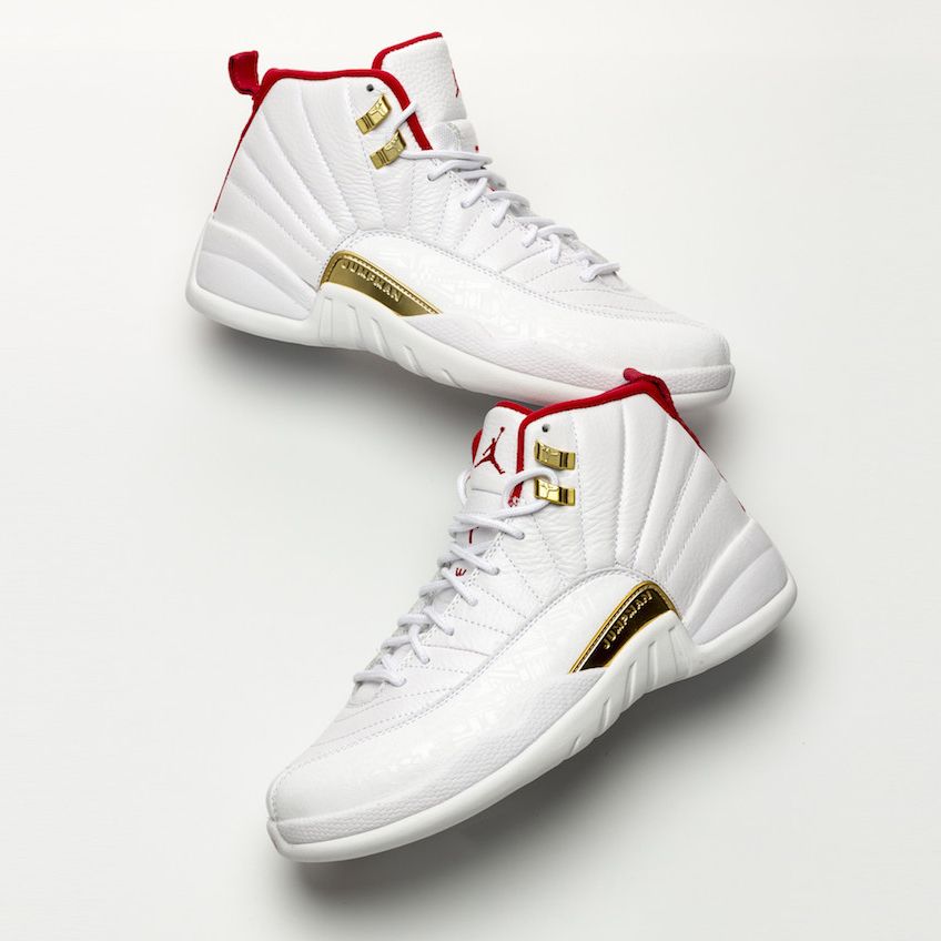 jordan retro 12 university red