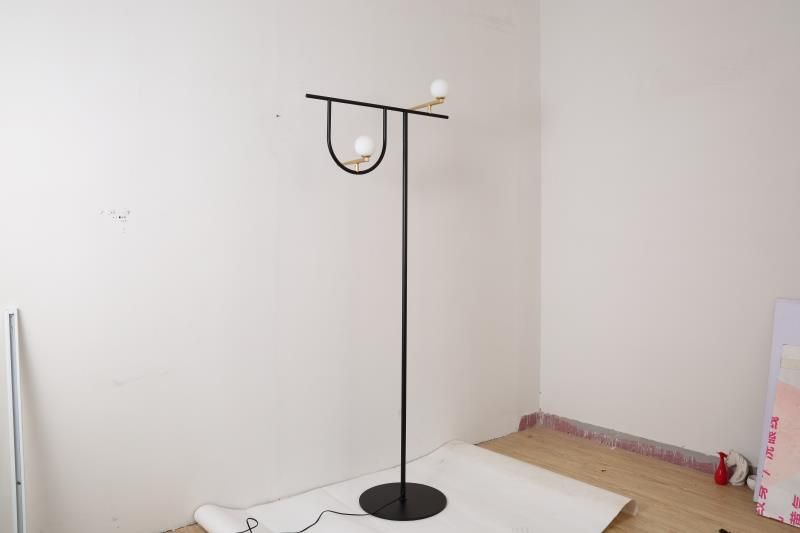 floor lamp