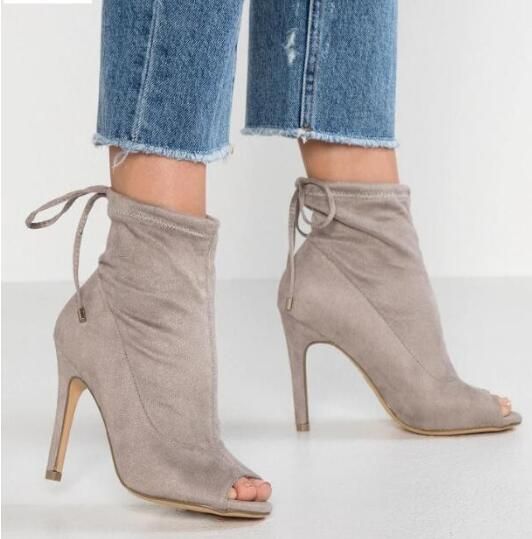 2019 primavera nuevas mujeres botas de tacón delgado de color gris botines con botines peep