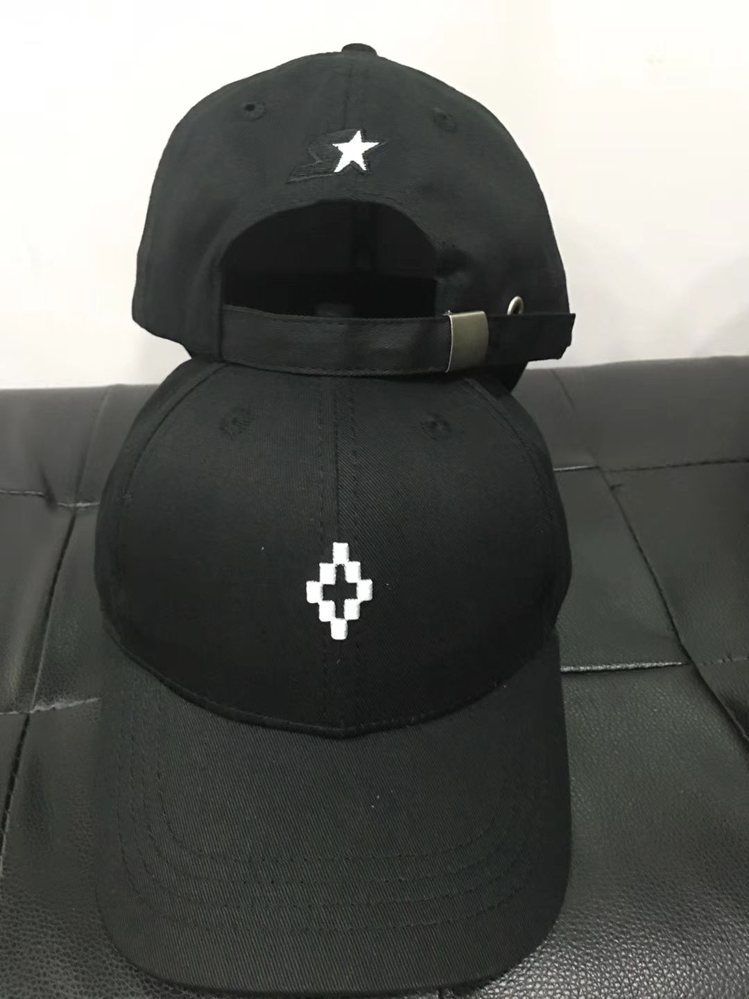 Acquistare New Fashion Marcelo Burlon Mb Uomo Donna Cappello Da Baseball  Cappellino Sunhat Baseball Cappelli Ricamo Papà Cap Spedizione Gratuita  Taglia Regolabile 56 60 Cm H3 Economico | Consegna Veloce E Qualità |  DHgate Italy