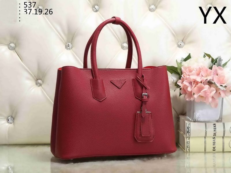 best red handbags