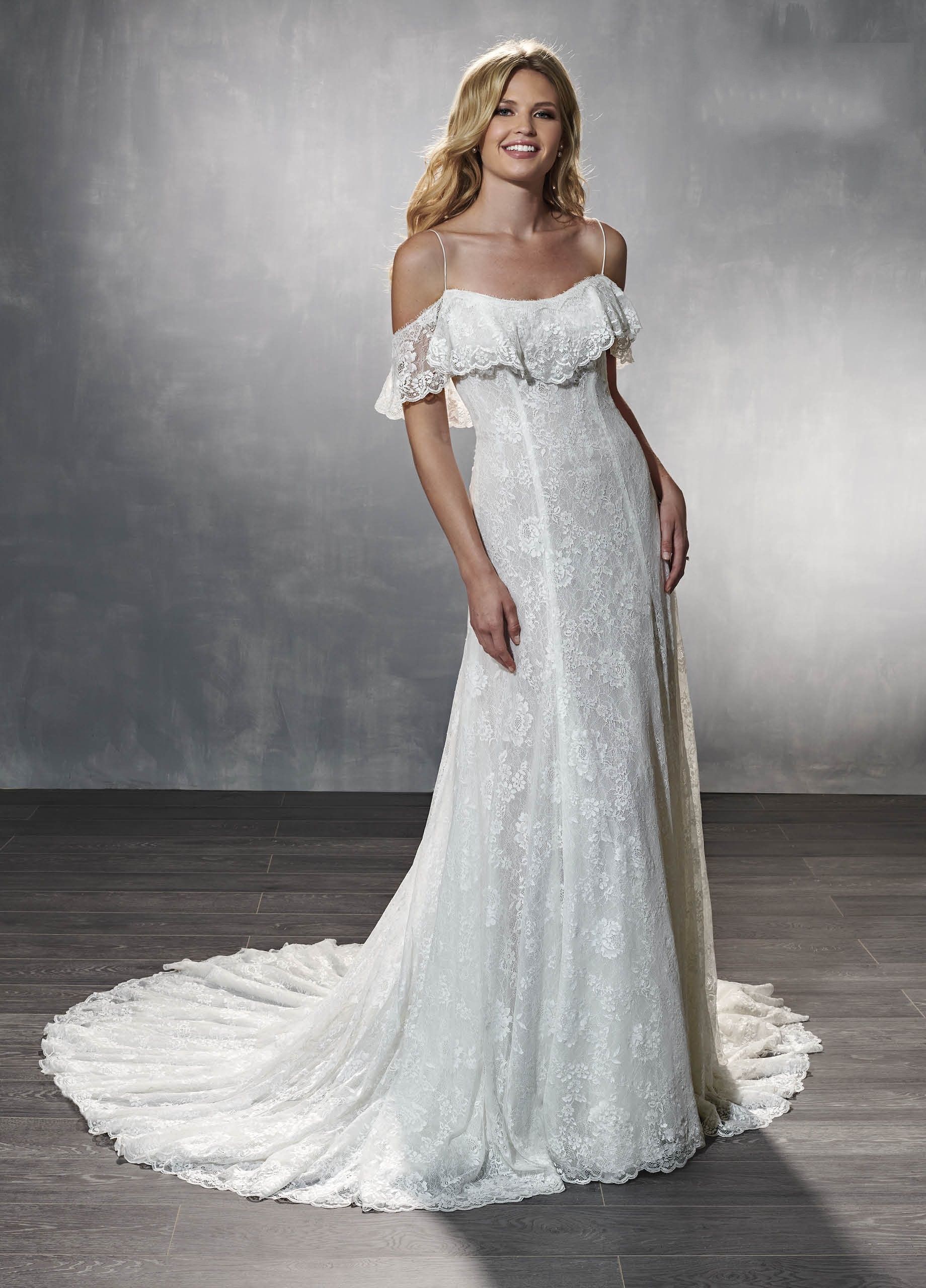 2020 Bohemian Elegant Wedding Dresses Lace Bodice Cold Shoulder