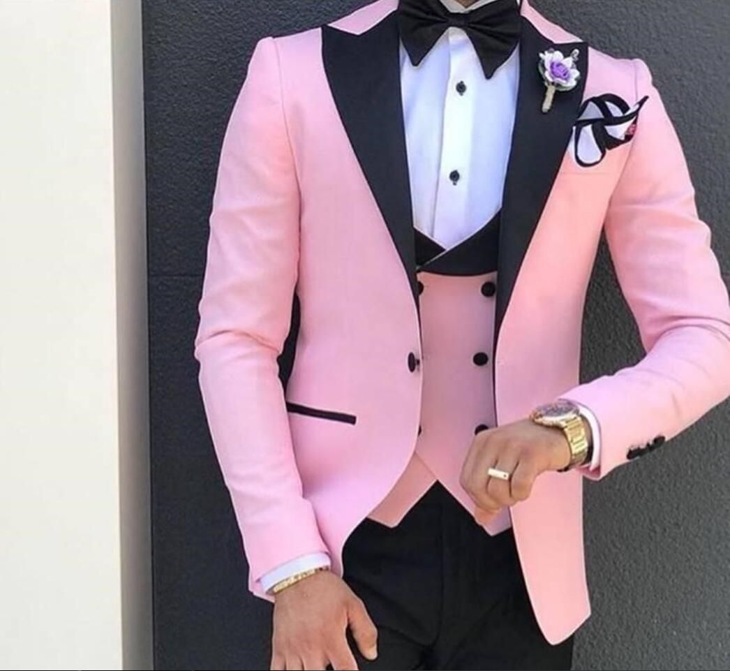 Compra XLY 2019 Rosa Con Trajes De Solapa Negros Para Hombre Terno Slim  Tuxedos 3 Piezas Traje De Boda Para Hombre Masculino Chaqueta + Pantalones  + Chaleco Blazer Masculino Barato | Entrega