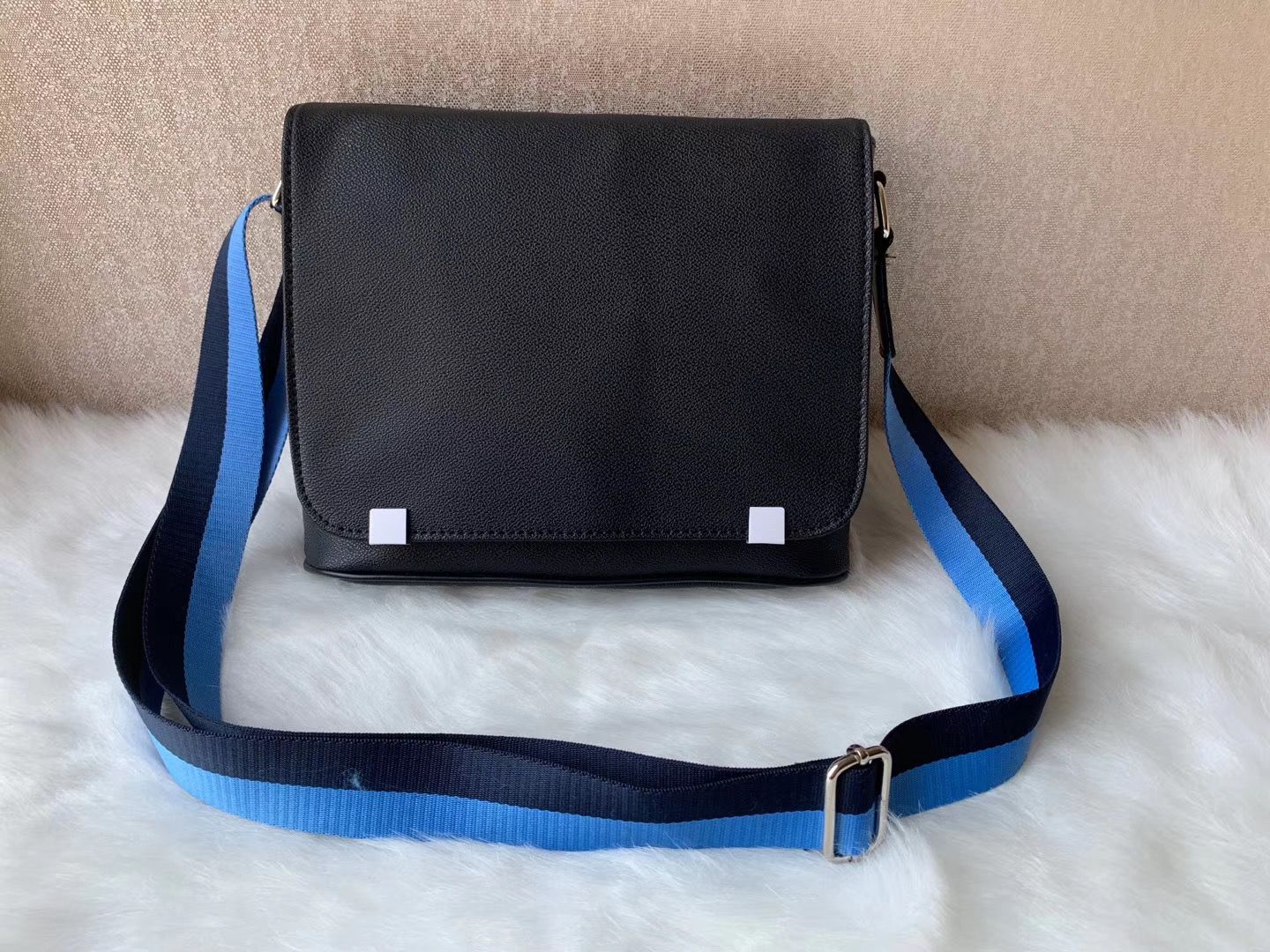 best purses for school