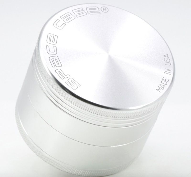 Discount 63mm Sliver Black Aluminum Space Case Grinder CNC Herb Smoke
