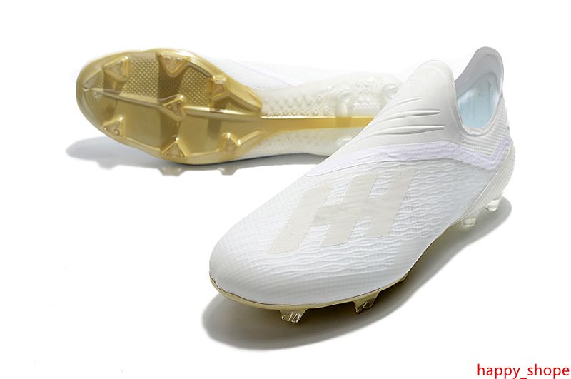 messi boots gold