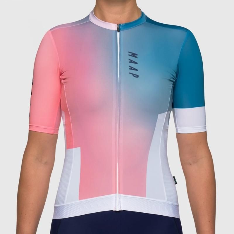 turquoise cycling jersey