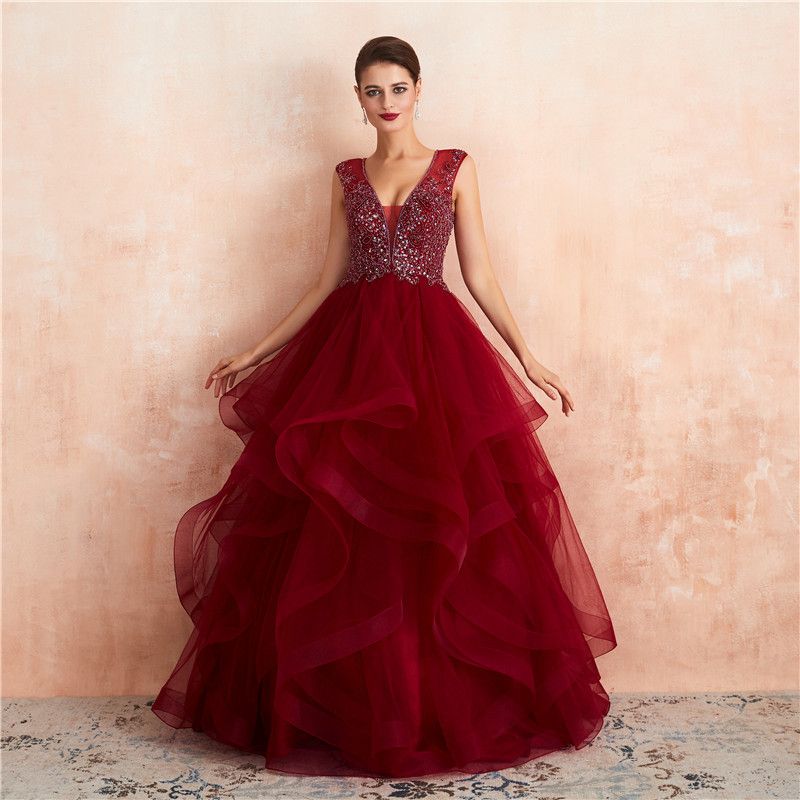 Compra Cristales Con Cuentas Borgoña Quinceañera Vestidos Fiesta De Fiesta  Vestidos De Noche Ruffles Sexy V Cuello Sweet 15 Vestidos Para La Fiesta De  Cumpleaños Barato | Entrega Rápida Y Calidad | Es.Dhgate
