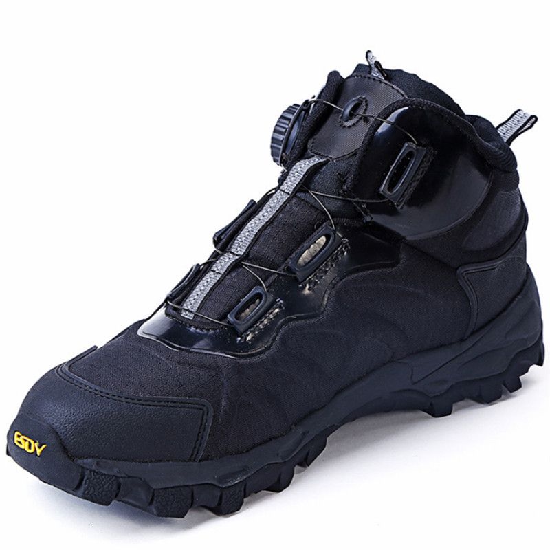 Boa lacing system hiking shoes