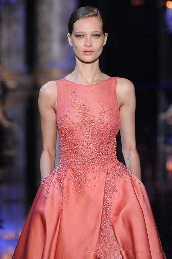 Compra Elie Saab Alta Costura Vestidos Largos De Noche 2020 Del Lado  Superior De Coral Cuello De La Joya De Encaje Una Línea De Hendidura Perlas  De Longitud De Vestidos De Baile