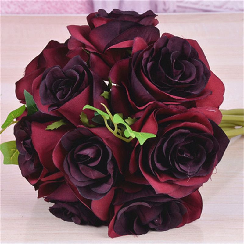 bridesmaid bouquets burgundy