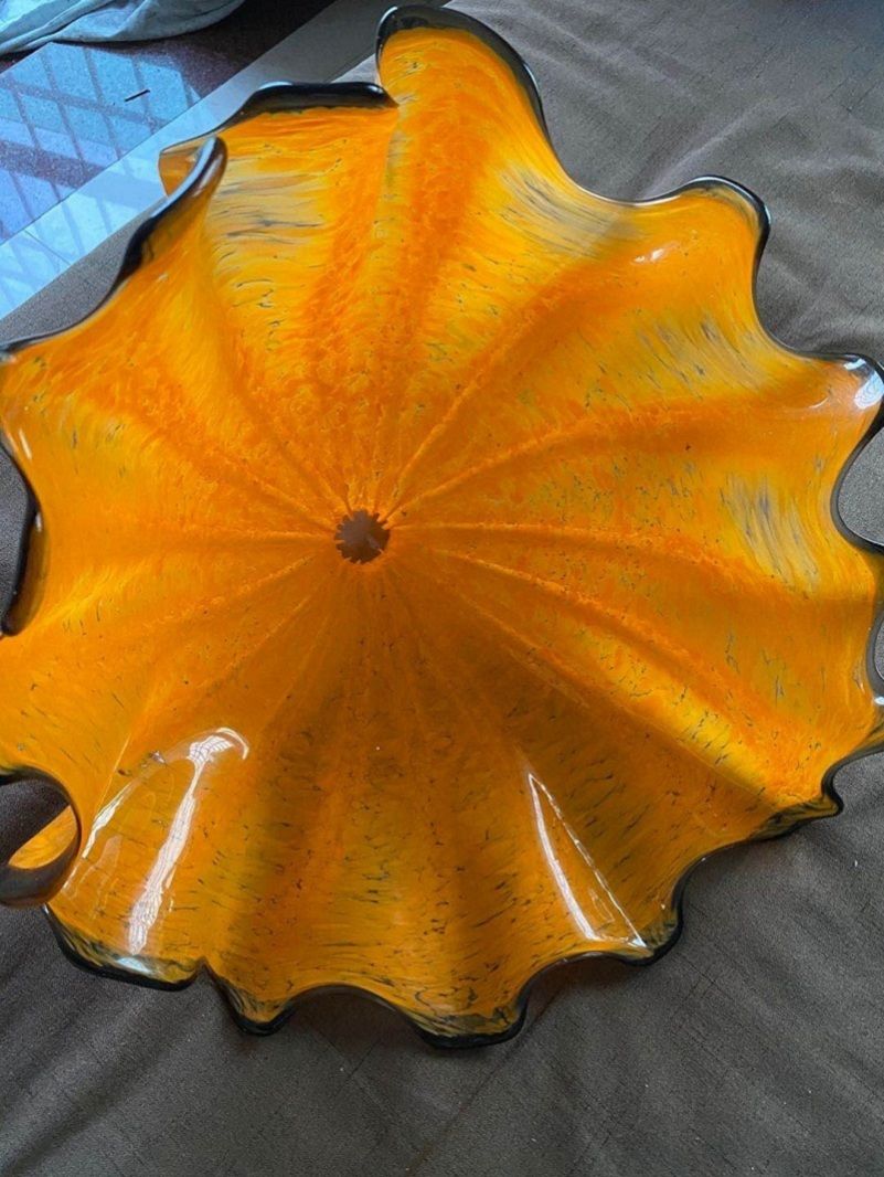 Wholesale Factory Price Hand Blown Glass Hanging Wall Plates Hanging