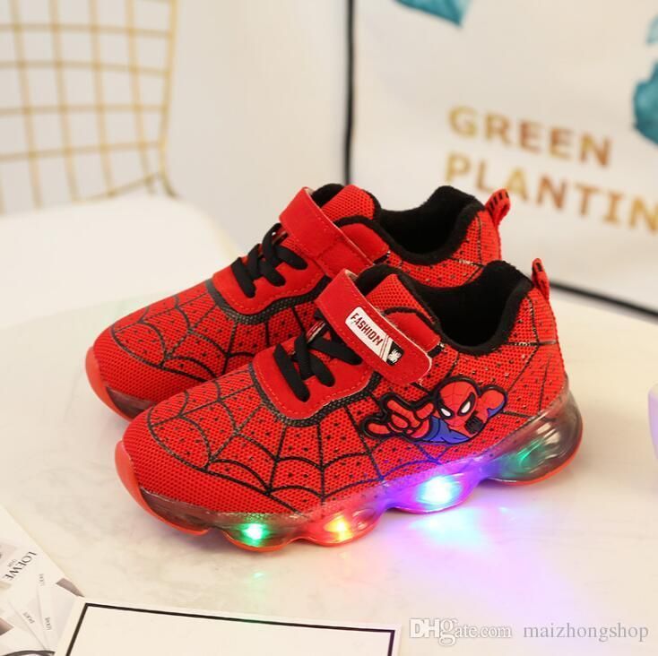 tenis do homem aranha com luz