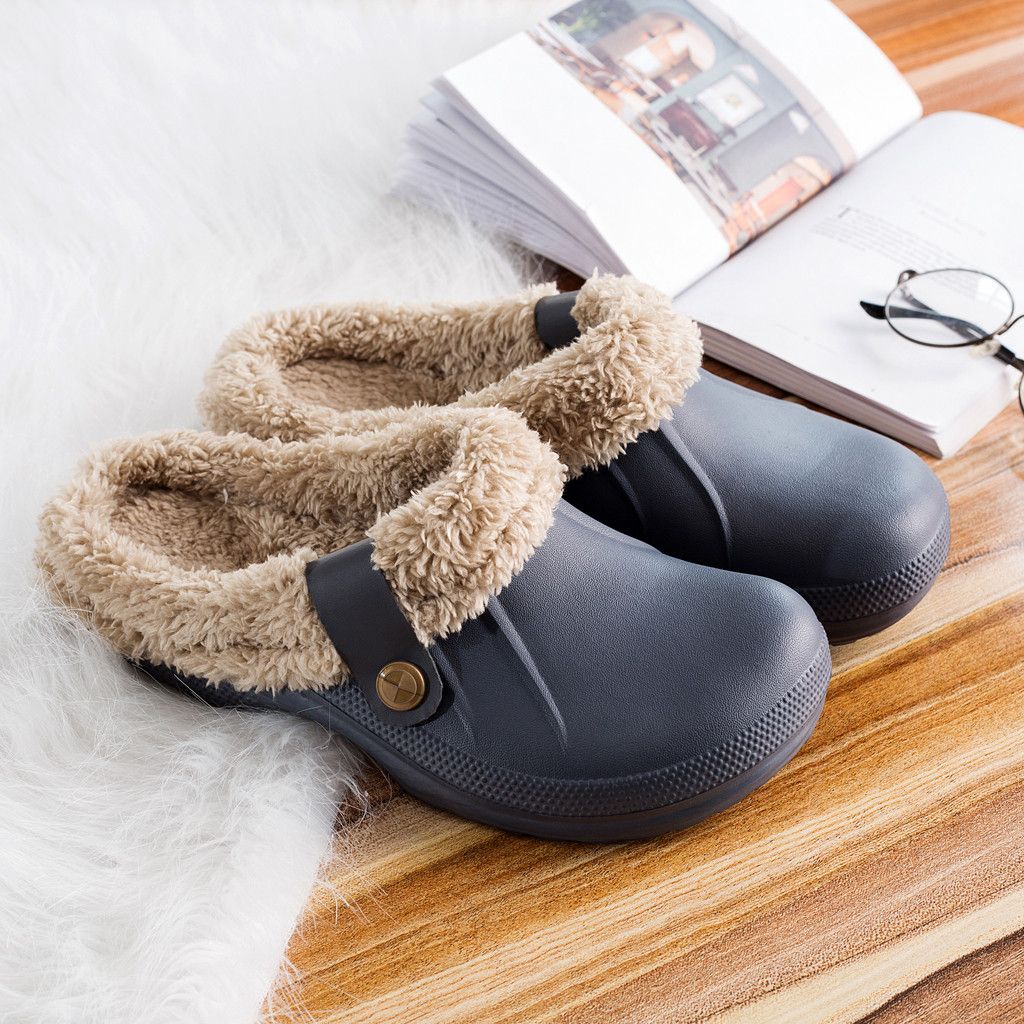 clogs fur