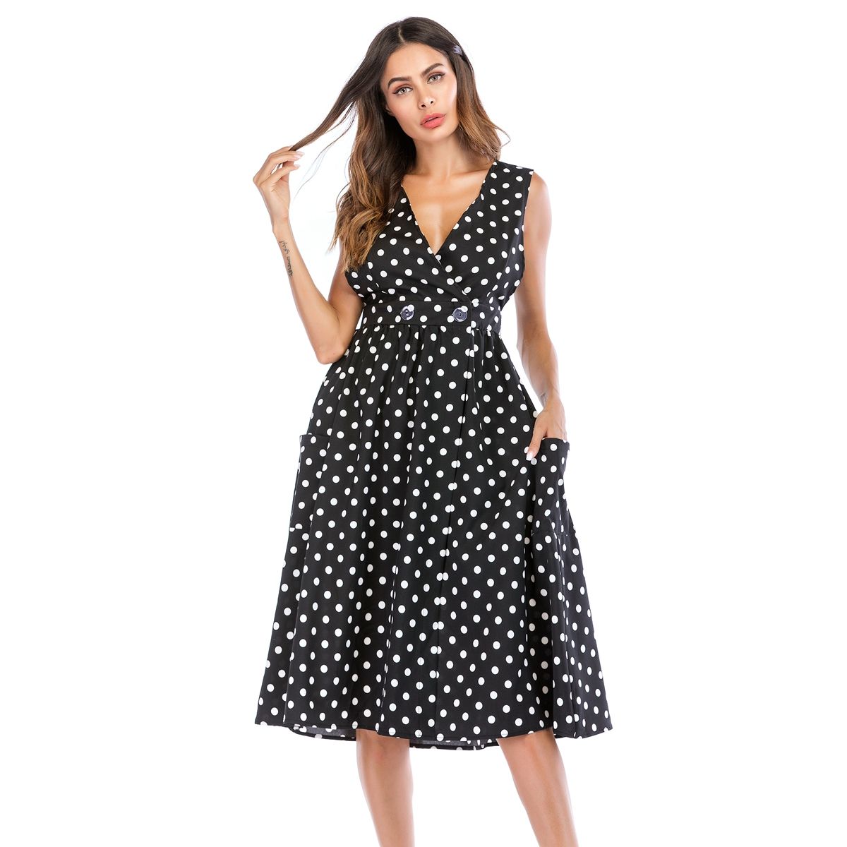 polka dot dress with pockets