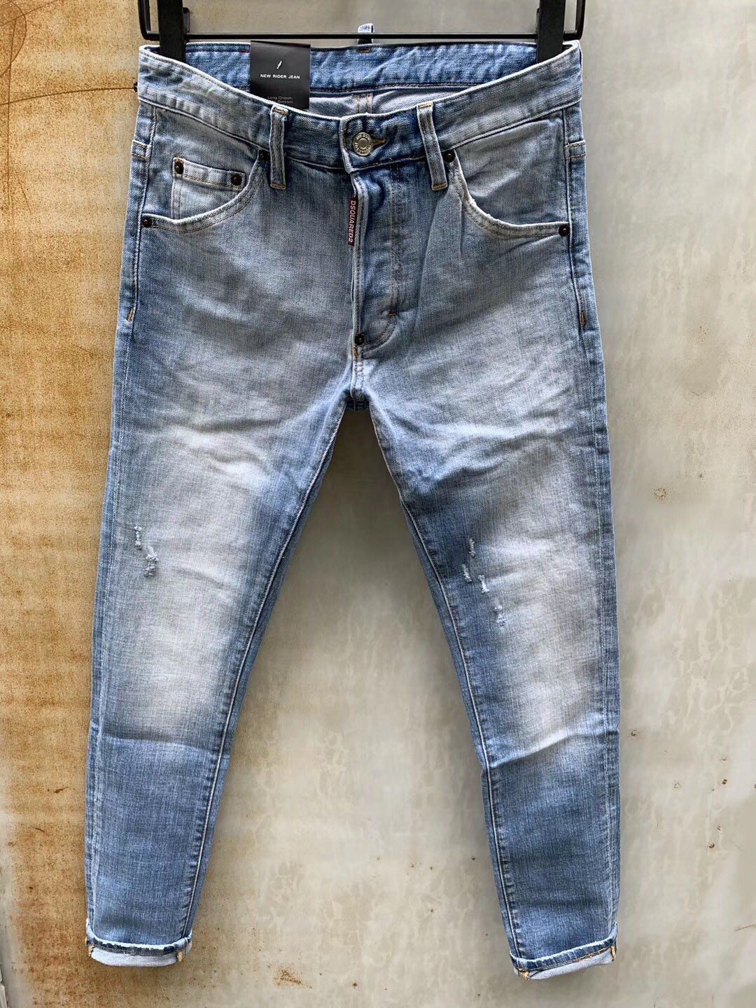 2020 Mens Jeans Pants Designer Jeans Patch Patch Fashion Stunning Tear