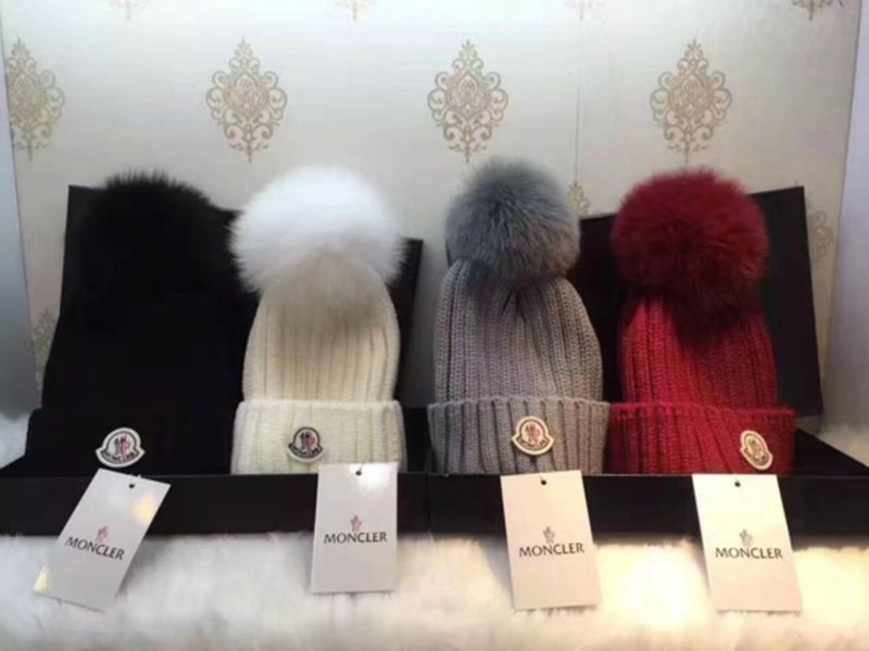 moncler fox fur hat