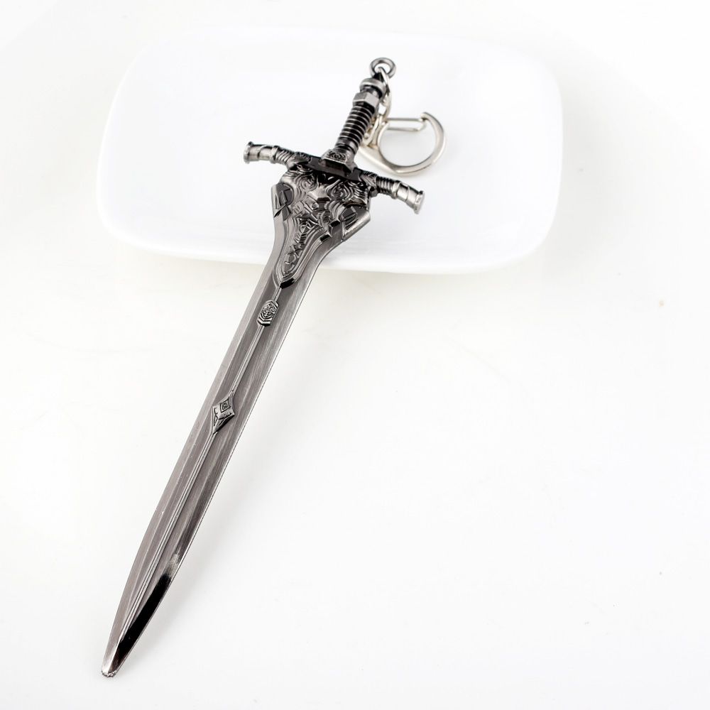 Dark Souls 3 Keychain Greatsword of Artorias Key Ring Holder Fashion Sword Model