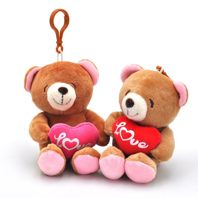 2 teddy bears hugging