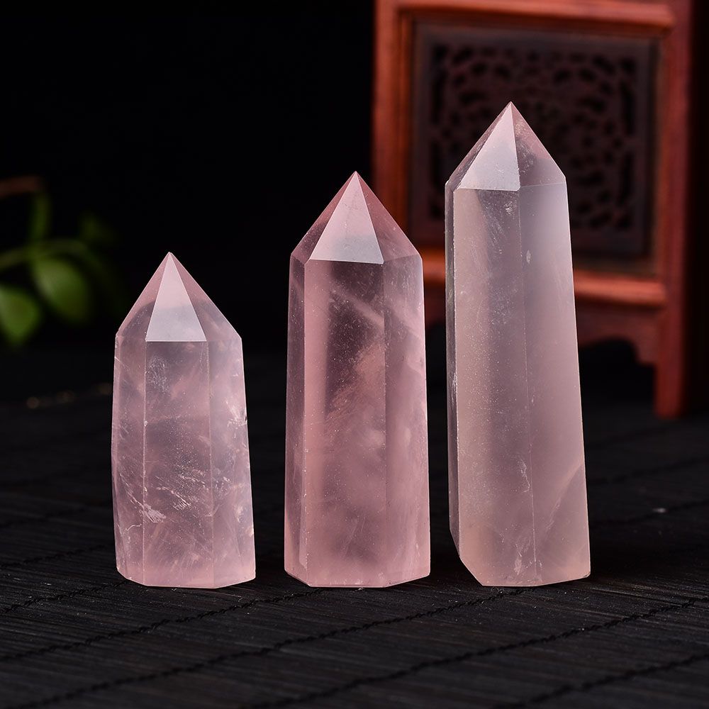 rose quartz point