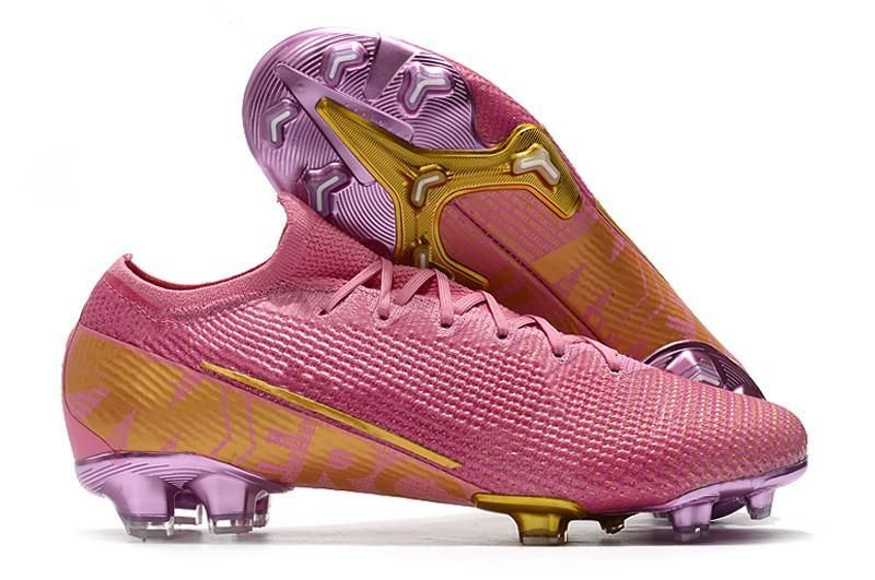 football shoes size 7