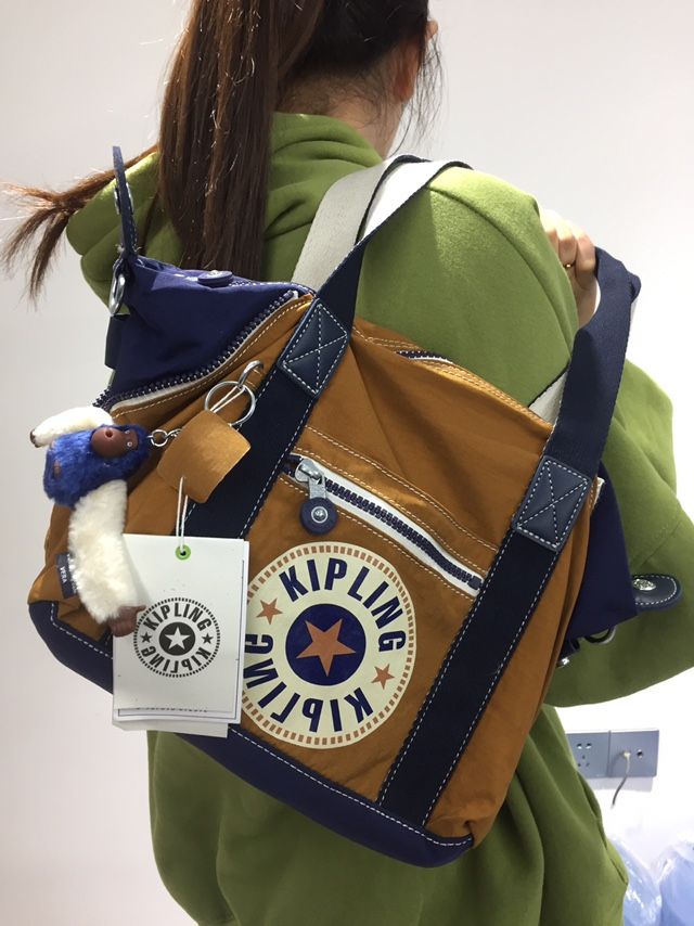 kipling bags waterproof