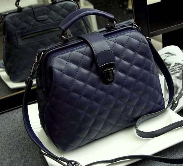 Women Handbag Genuine Leather Handbag Doctor Bag Women Shoulder Bag Small Plaid Rivets Crossbody Handbag Fashion Women Bags 