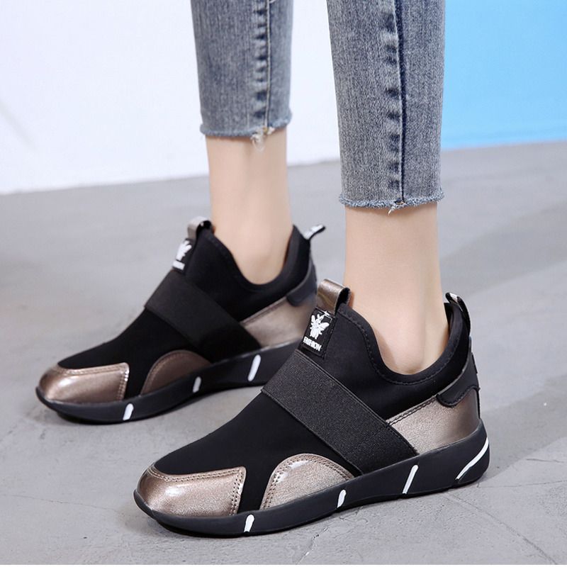 black casual trainers womens