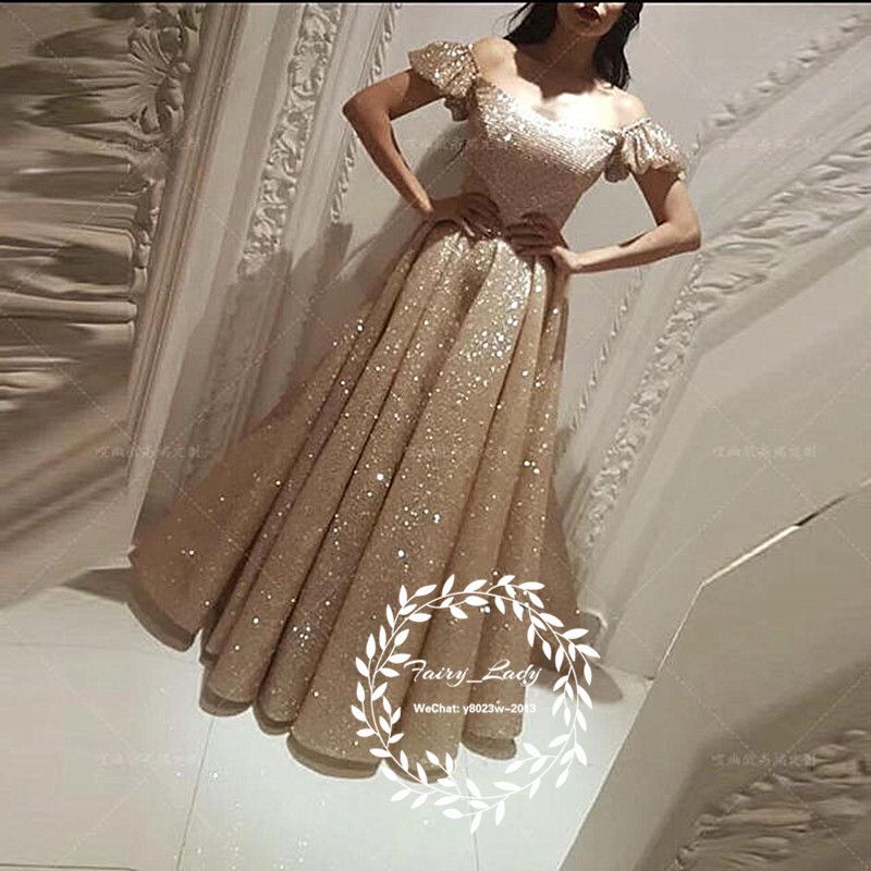 Acquistare Bling Paillettes Vestiti Lunghi Prom Con Maniche Vescovo Maniche  A Sbuffo Linea 2019 Champagne Spalle Arabo Di Dubai Sera Delle Donne  Vestono Labito Economico | Consegna Veloce E Qualità | It.Dhgate