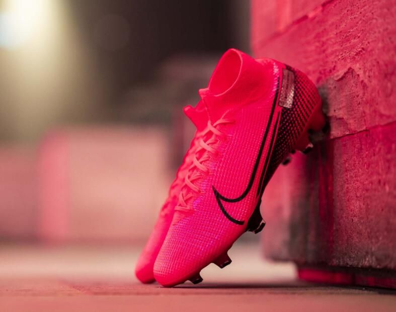 pink cr7 cleats