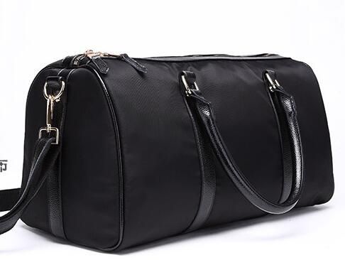 large sports bags with wheels